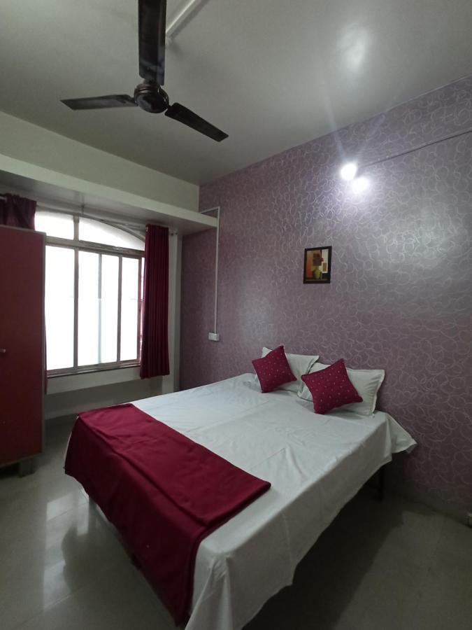 Malwade Motels Pune Exterior photo